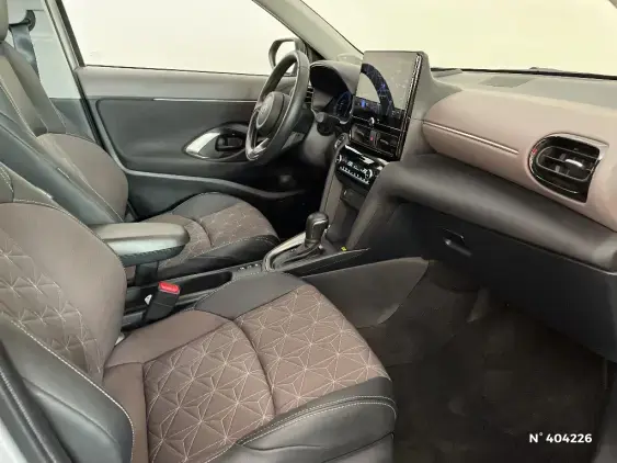 TOYOTA YARIS CROSS I - voiture d'occasion - Photo 10