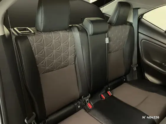 TOYOTA YARIS CROSS I - voiture d'occasion - Photo 11