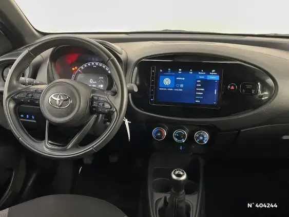 TOYOTA AYGO X - voiture d'occasion - Photo 13