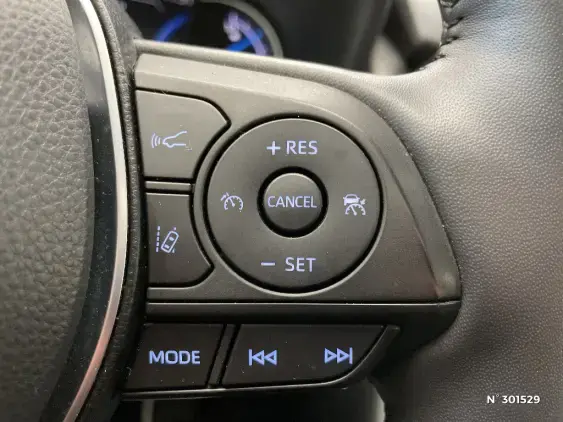 TOYOTA RAV4 V - voiture d'occasion - Photo 28