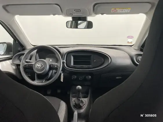 TOYOTA AYGO X - voiture d'occasion - Photo 9