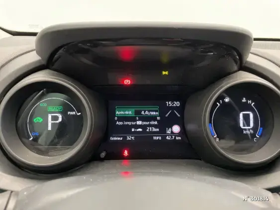 TOYOTA YARIS IV - voiture d'occasion - Photo 12