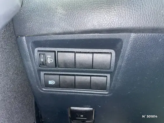 TOYOTA YARIS IV - voiture d'occasion - Photo 15