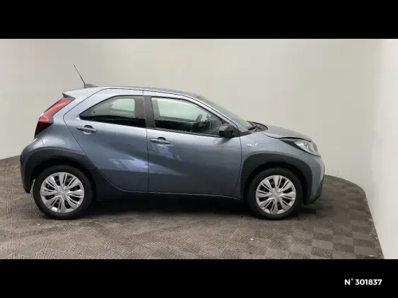 TOYOTA AYGO X - voiture d'occasion - Photo 5