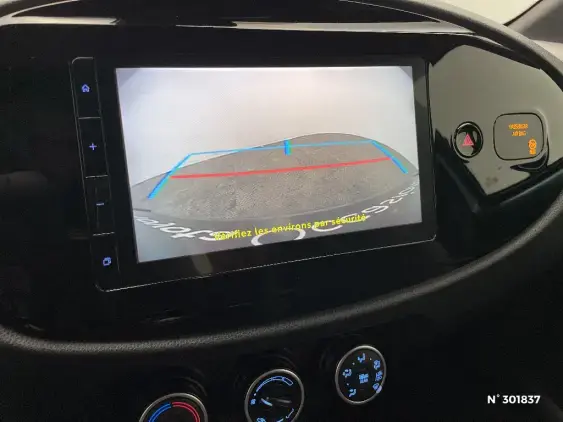 TOYOTA AYGO X - voiture d'occasion - Photo 14