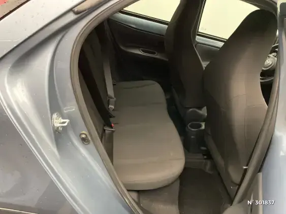 TOYOTA AYGO X - voiture d'occasion - Photo 11
