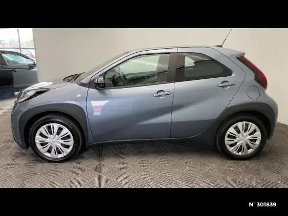TOYOTA AYGO X - voiture d'occasion - Photo 2