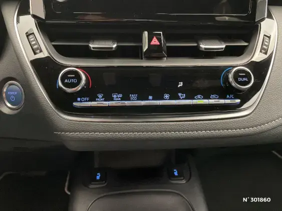 TOYOTA COROLLA XII - voiture d'occasion - Photo 29