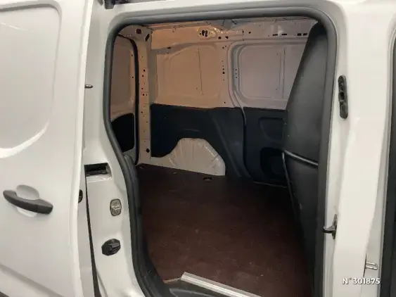 TOYOTA PROACE CITY - voiture d'occasion - Photo 11