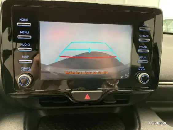 TOYOTA YARIS IV - voiture d'occasion - Photo 14