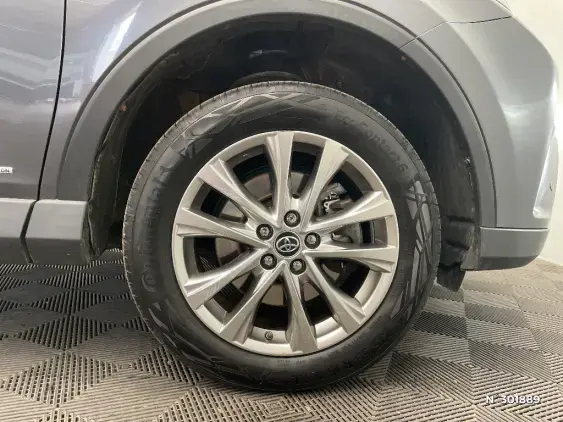 TOYOTA RAV4 IV - voiture d'occasion - Photo 8