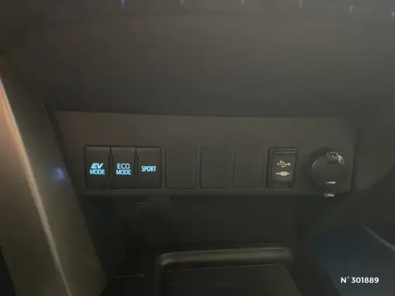 TOYOTA RAV4 IV - voiture d'occasion - Photo 33