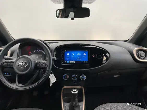 TOYOTA AYGO X - voiture d'occasion - Photo 9