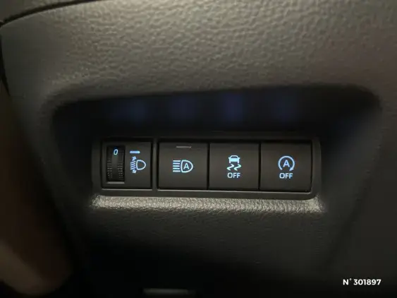 TOYOTA AYGO X - voiture d'occasion - Photo 15