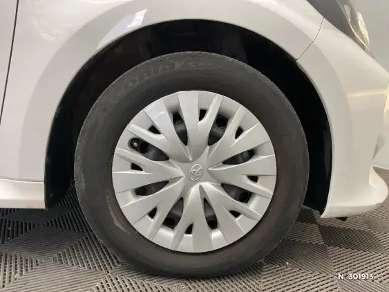 TOYOTA YARIS IV - voiture d'occasion - Photo 8
