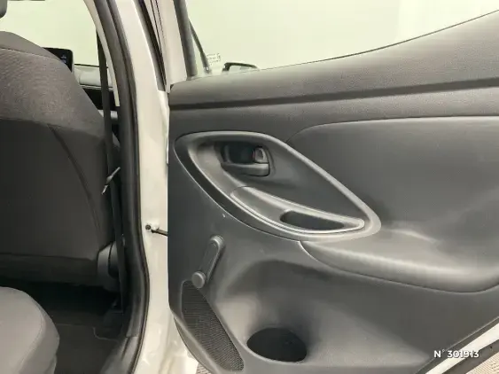 TOYOTA YARIS IV - voiture d'occasion - Photo 30