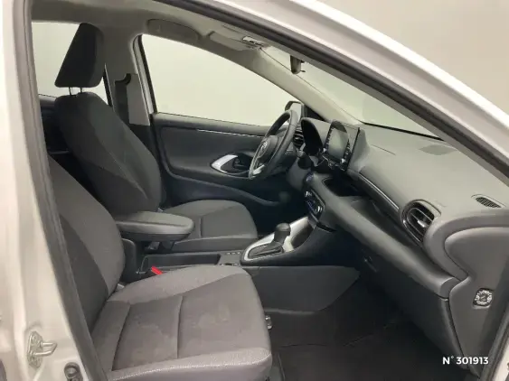 TOYOTA YARIS IV - voiture d'occasion - Photo 10