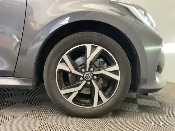 TOYOTA YARIS IV - voiture d'occasion - Photo 8