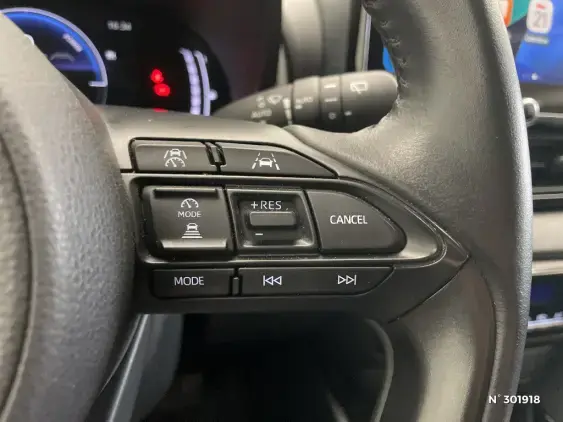 TOYOTA YARIS IV - voiture d'occasion - Photo 28