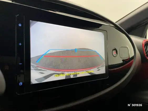 TOYOTA AYGO X - voiture d'occasion - Photo 14