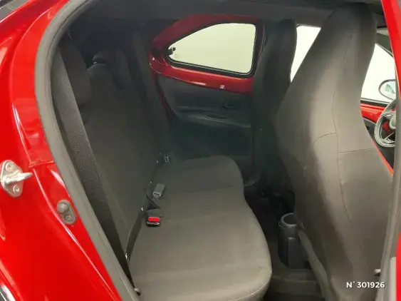TOYOTA AYGO X - voiture d'occasion - Photo 11