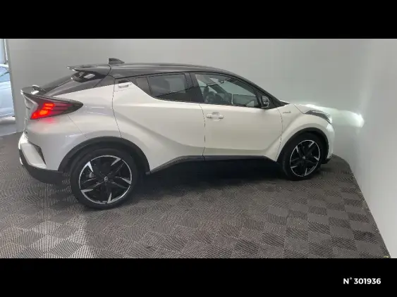 TOYOTA C-HR - voiture d'occasion - Photo 5