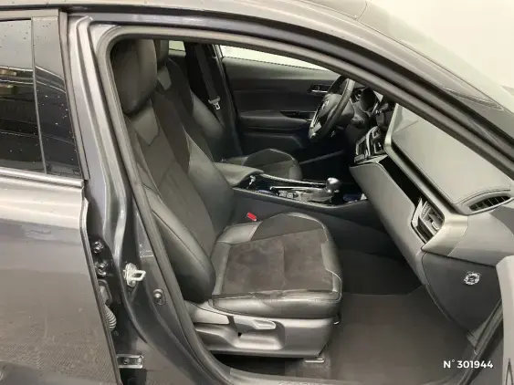 TOYOTA C-HR - voiture d'occasion - Photo 10