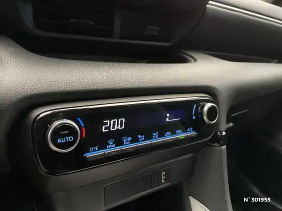 TOYOTA YARIS IV - voiture d'occasion - Photo 30