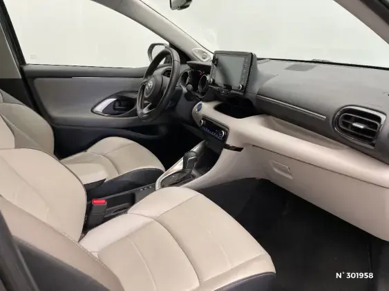TOYOTA YARIS IV - voiture d'occasion - Photo 10