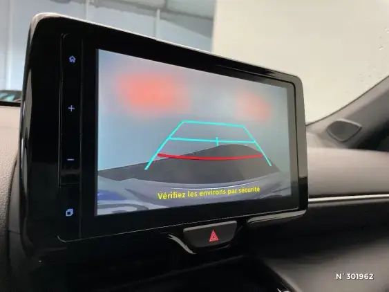 TOYOTA YARIS CROSS I - voiture d'occasion - Photo 13