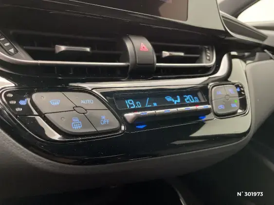 TOYOTA C-HR - voiture d'occasion - Photo 29