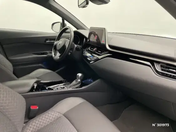 TOYOTA C-HR - voiture d'occasion - Photo 10