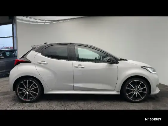 TOYOTA YARIS IV - voiture d'occasion - Photo 5