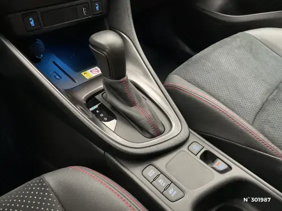 TOYOTA YARIS IV - voiture d'occasion - Photo 30