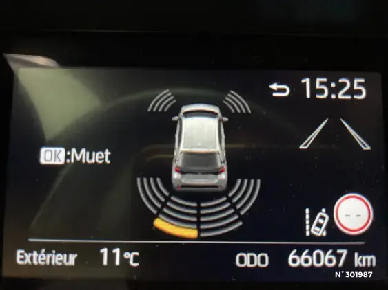 TOYOTA YARIS IV - voiture d'occasion - Photo 31