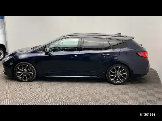 TOYOTA COROLLA TOURING SPT X - voiture d'occasion - Photo 2