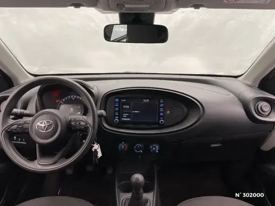 TOYOTA AYGO X - voiture d'occasion - Photo 9