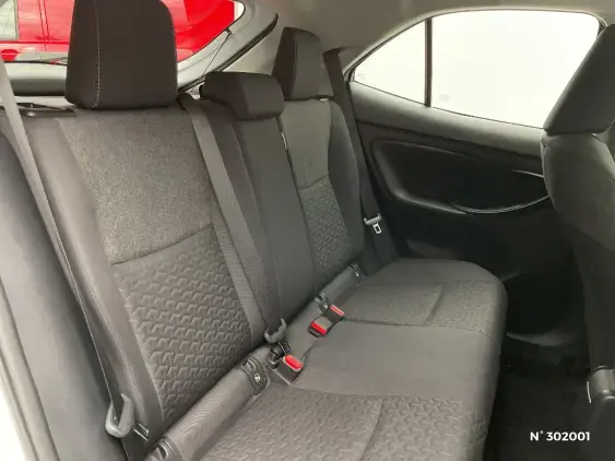 TOYOTA YARIS CROSS I - voiture d'occasion - Photo 11