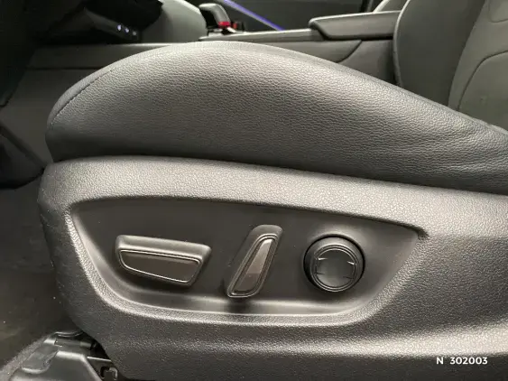 TOYOTA C-HR II - voiture d'occasion - Photo 32