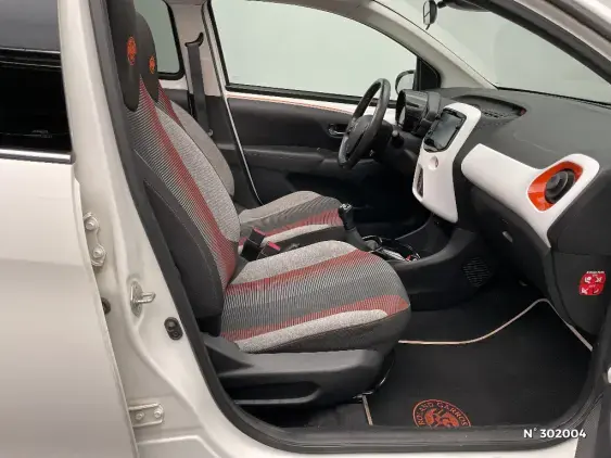 PEUGEOT 108 - voiture d'occasion - Photo 10