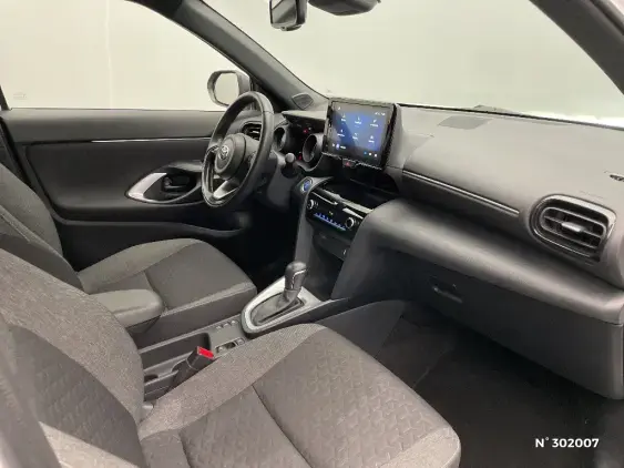 TOYOTA YARIS CROSS I - voiture d'occasion - Photo 10
