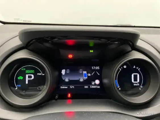 TOYOTA YARIS IV - voiture d'occasion - Photo 12