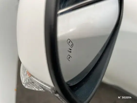 TOYOTA C-HR - voiture d'occasion - Photo 29