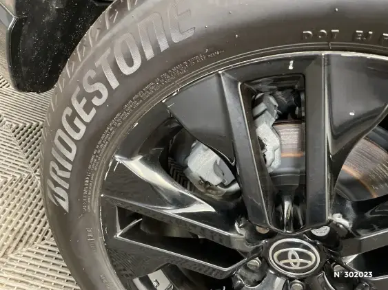 TOYOTA RAV4 V - voiture d'occasion - Photo 26