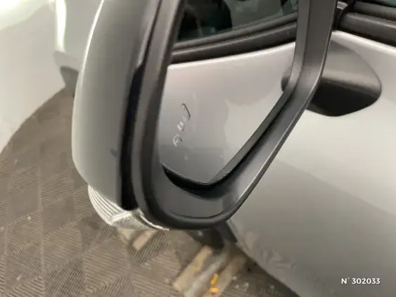 TOYOTA YARIS CROSS I - voiture d'occasion - Photo 29