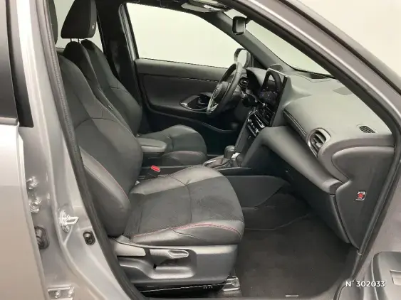 TOYOTA YARIS CROSS I - voiture d'occasion - Photo 10