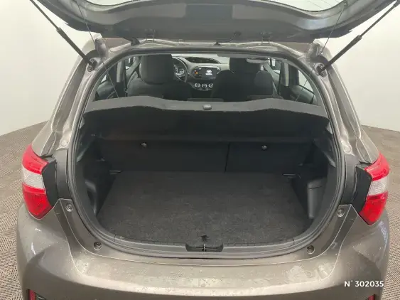 TOYOTA YARIS III - voiture d'occasion - Photo 7