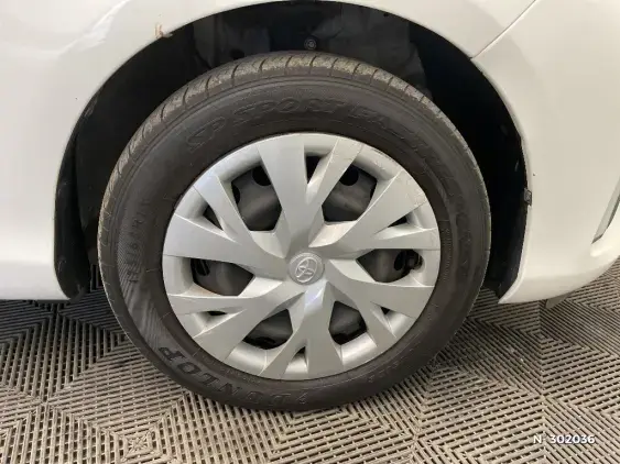 TOYOTA YARIS III - voiture d'occasion - Photo 8