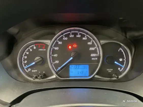 TOYOTA YARIS III - voiture d'occasion - Photo 12