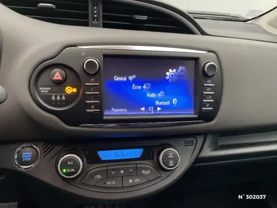 TOYOTA YARIS III - voiture d'occasion - Photo 13